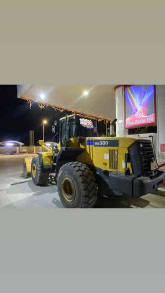 شفل كوماتسو موديل ٢٠٠٣
حجم محرك ٣٨٠ كير محرك ضبخ بشرط
رقم دهوك تحويل بشرط
***********☎️
@أبرز المعجبين
