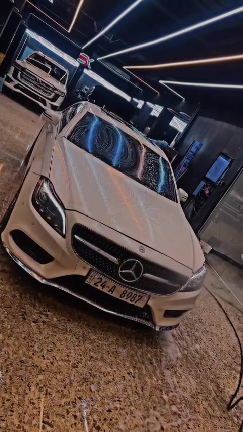 للبيع cls 2013 350 
خليجية وكاله كفاله عامه 
السياره فوول الفول 
لونهه ابيض صدفي 
كشنات كهرباء 
وخزن ميموري 
ومساج وتبريد كشنات 
قتحة سقف 
حساس امامي 
حساس خلفي 
جنطة كهرباء
ستيرن كهرباء 
 لايت متحرك ويه الستيرن 
شفتات ستيرن 
مري شفط 
 داخل ابيض 
ماشيه 176 الف 
السعر 215 
مكانهه بغداد نفق الشرطه 
للاستفسار ***********

