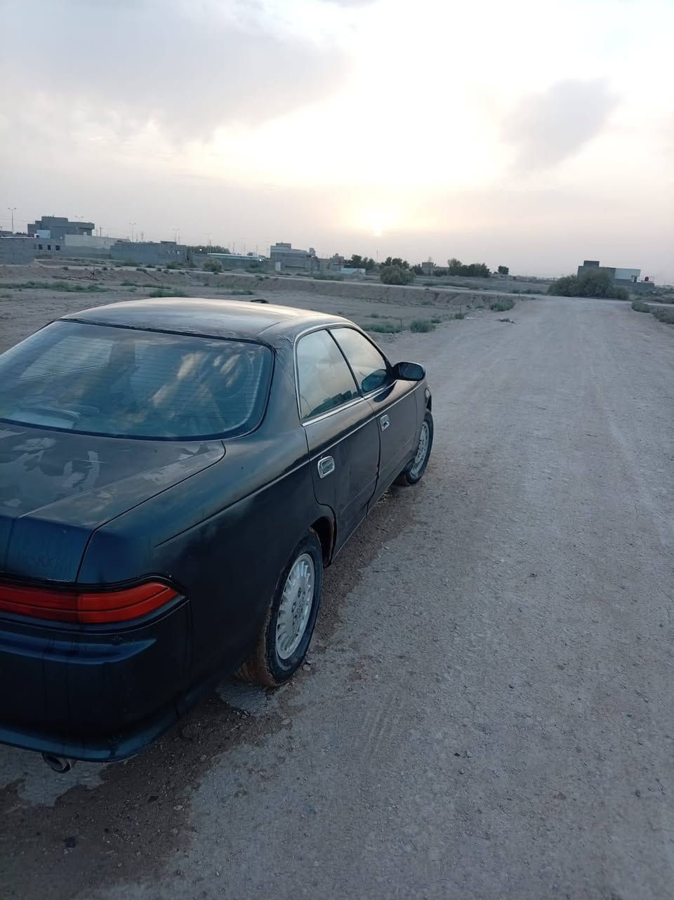 مارك موديل 1995 اخضر زيتوني كير ومكينه مكفولات حداديه نص عمر تبريد شغال
كهربائيات شغاله
مشروع وطنية سنويه منتهيه
‏‪0771 200 2496
‏‪0785 190 8998‬‏
