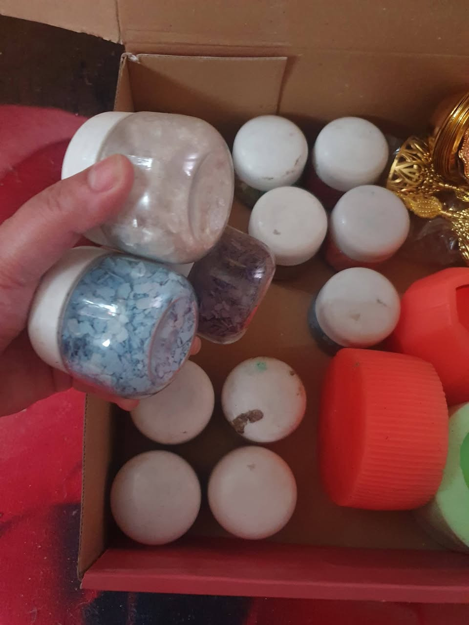 مساء الخير ....متوفر بوكس لاعمال الحجر للبيع ومتوفر توصيل للتواصل على الخاص


**إذا كنت صاحب هذا الإعلان وتريد حذفه لأي سبب، رجاءا أرسل رسالة إلى الدعم الفني**