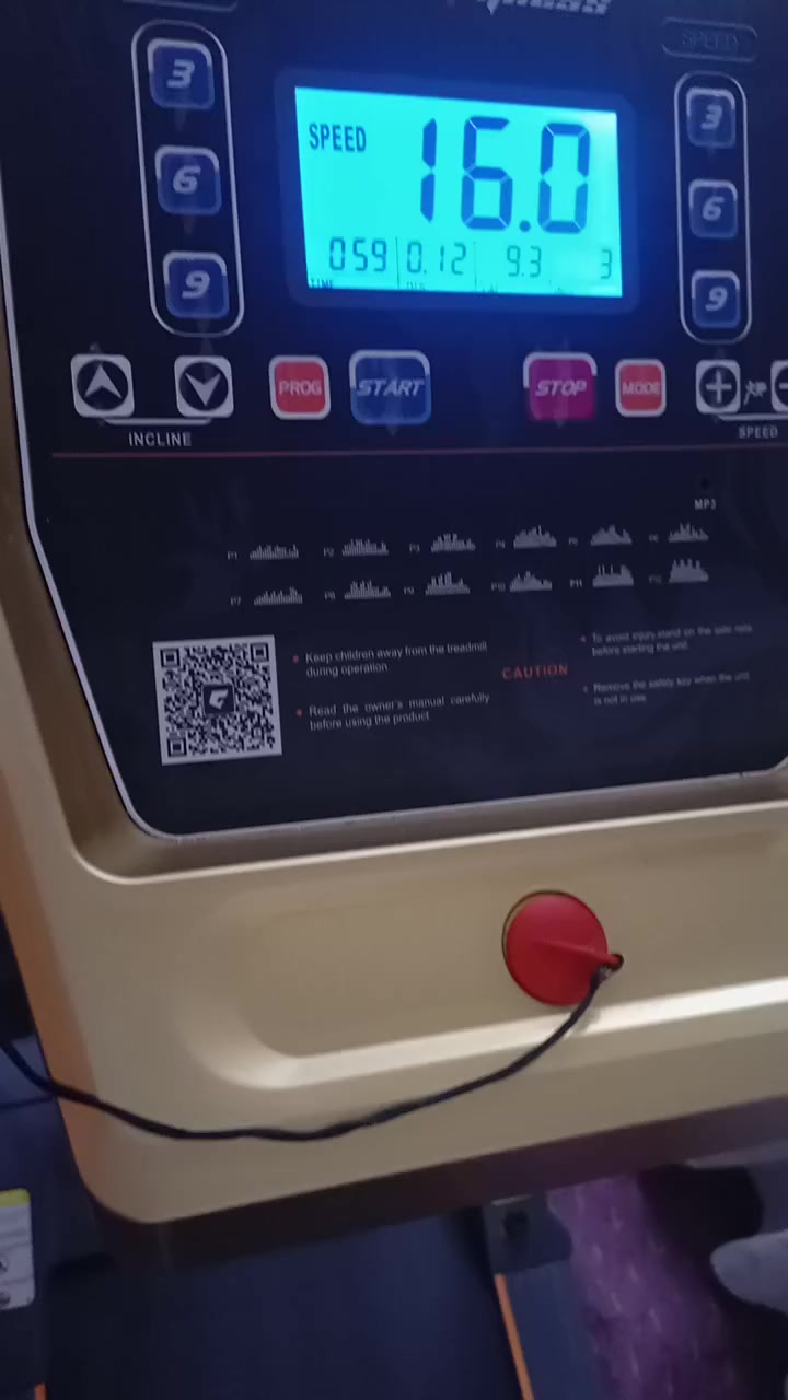 السلام عليكم عندي جهاز جري جديد جبلي يتحمل وزن 160 اريدى 300 امانت الله جديد


**إذا كنت صاحب هذا الإعلان وتريد حذفه لأي سبب، رجاءا أرسل رسالة إلى الدعم الفني**