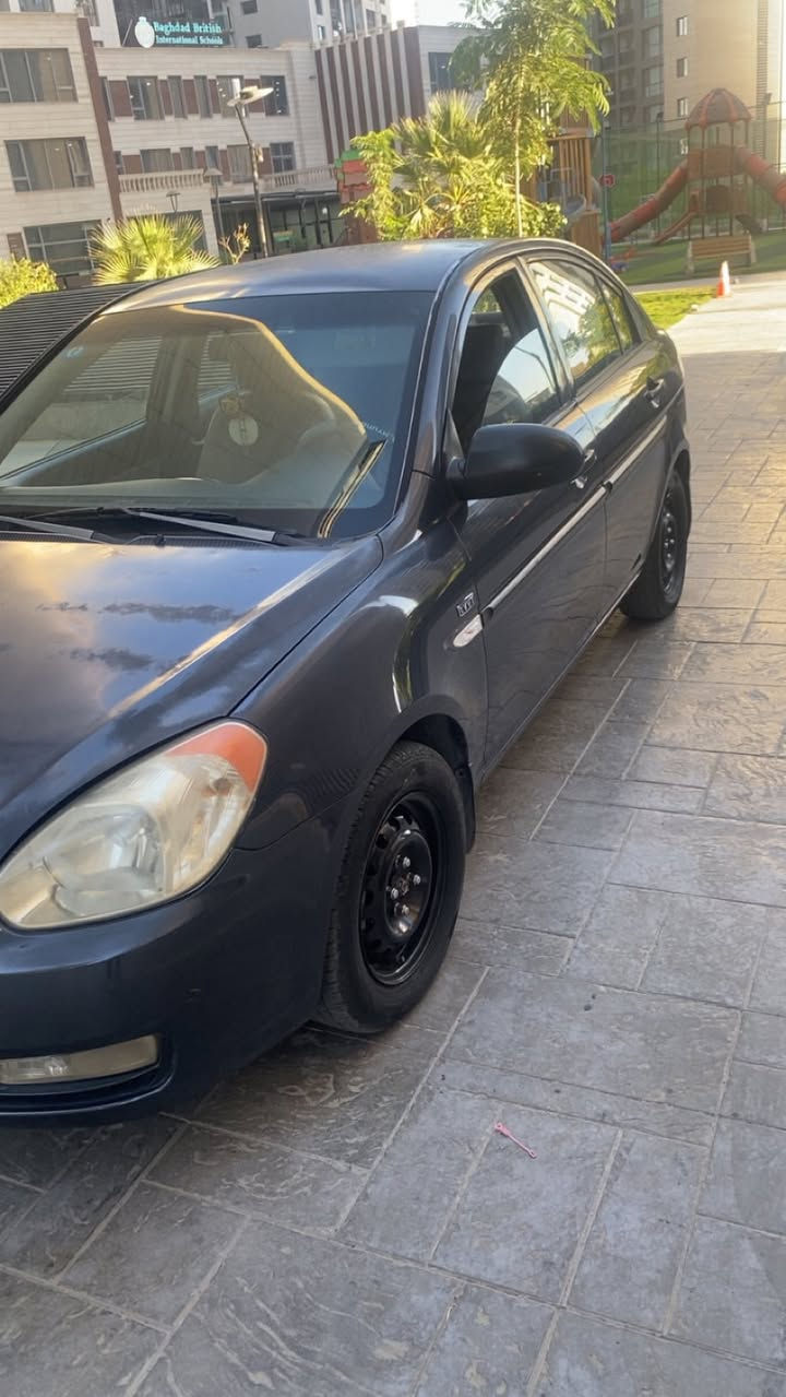 السلام عليكم للبيع (أكسنت) 
موديل 2009 رقم بغداد سنوية بأسمي  خليجي ١٦٠٠ شركة عامة تبريد تدفئة عل سويج سيارة نظيفة مابيهه لاصبغ ولا تبديل للأتصال عل رقم
مكاني الدورة ابو دشير 
السعر ٨٩ السونار مرفق وية الصور 
0788 392 9447
