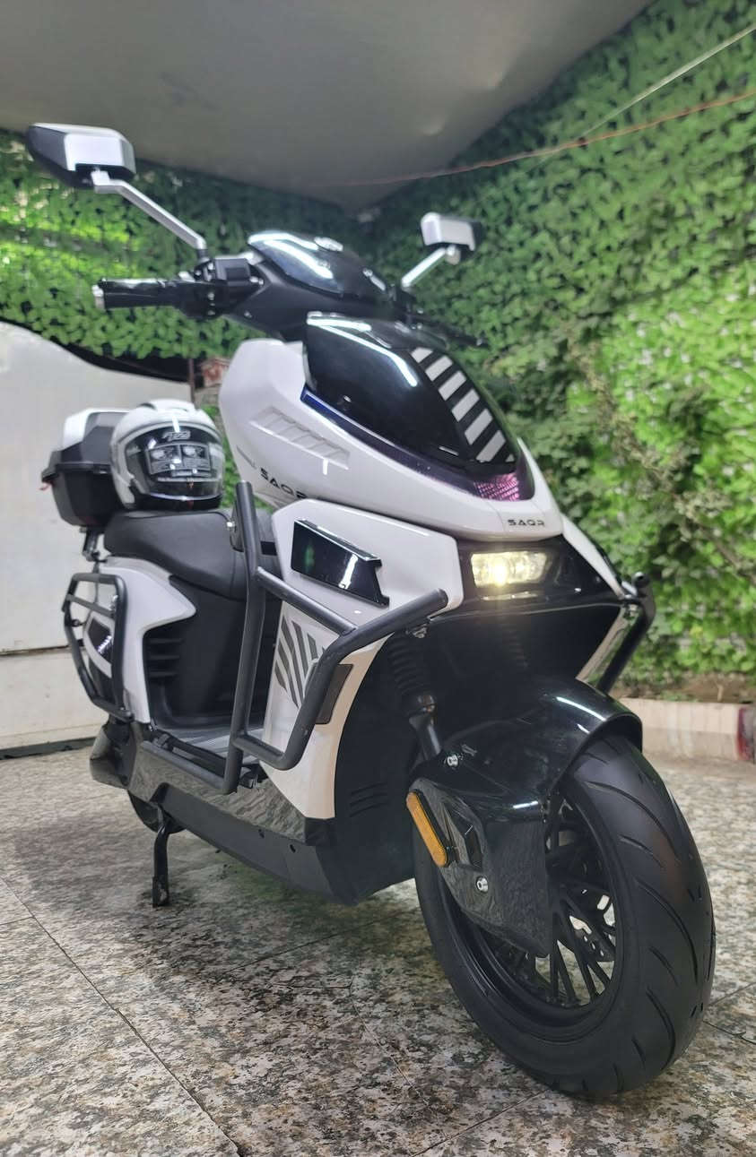 السلام عليكم..دراجه تيسلا..F16..بطاريه (ليثيوم) ..السرعه 90.k...الحجم 2000w..عدد التحويلات..1..2..3..R..دراجه جديده وضع وكاله ..شلعه قويه ..معدل شرط مع الوزن 80.k...اطارات.. جوبلس أمامي خلفي..دسك أمامي خلفي..حجم الإطار 12/6..لدات أماميه خلفيه وجانبيه..بلوتوث..بصمتين وسويج..تشغيل عن بعد وجهاز مانع سرقه..اشاره ..لايت عالي ناصي هورن..سكن..سطاب لايت..مخرج شحن..شاحنه ذكيه تدعم الشحن السريع والأيقاف الذاتي عند امتلاء البطاريه..وصل المعرض بيه..السعر (مليون و100) قفل ..مكاني بغداد الشعب..الشراي يتصل..***********..واتساب متوفر ...
