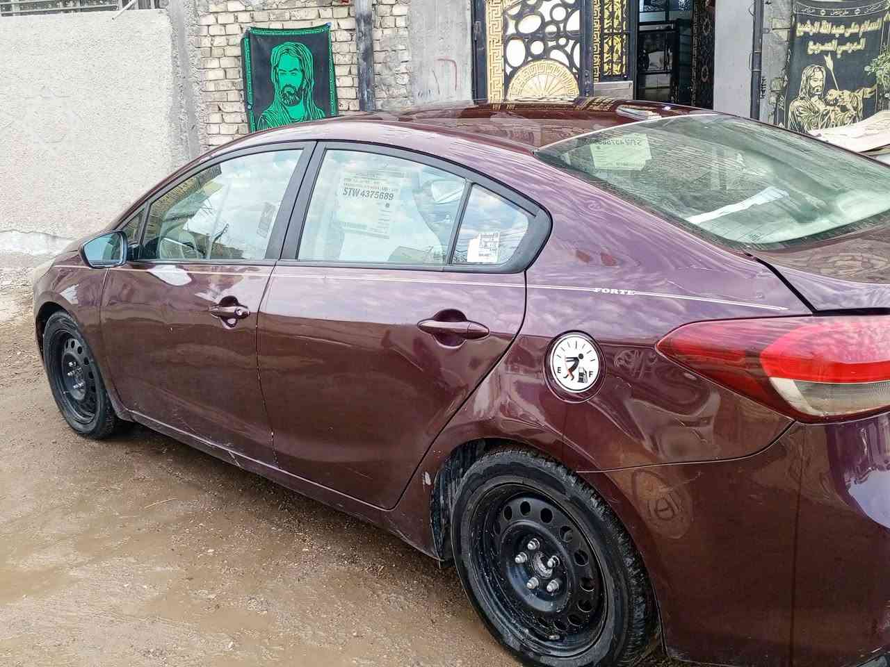 السلام عليكم للبيع كيه فورتي 2017 رقم اربيل دولي تحول مباشر السياره بيها قطع صبغ وبيع حزام السياره محينه وكير حداديه خير من الله السعر 88 العنوان بغداد حي النصر رقم الهاتف ***********
