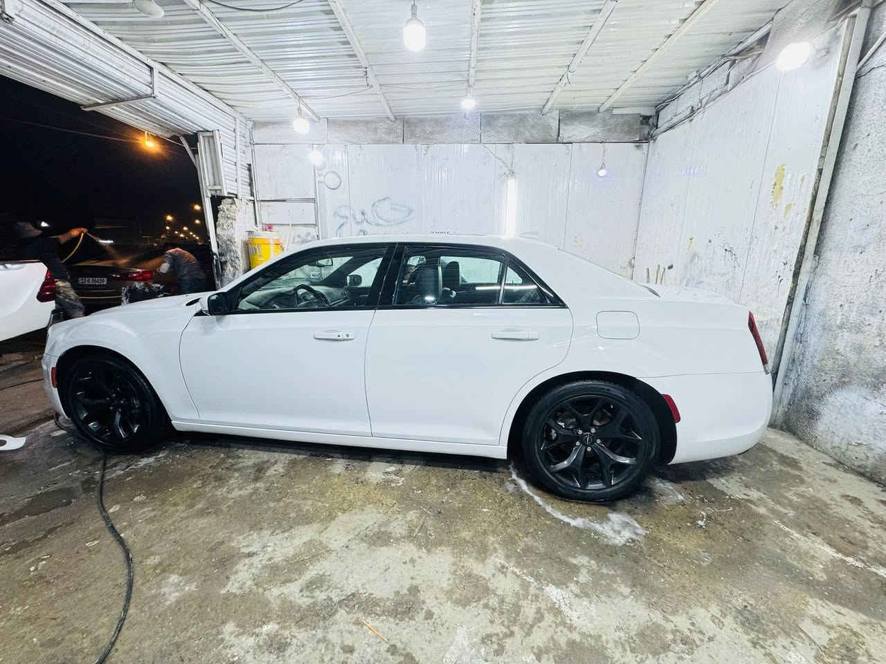 السلام عليكم
أوباما موديل 2022 S سياره وارد امريكي اصل 
✅ مواصفات السياره فول

حادثها قطعتين بارد وخشم البنيد كد شبر بدون قطرة صبغ

1️⃣ رادار جانبي 

2️⃣ حساس امامي 

3️⃣ حساس خلفي 

4️⃣ شاشه كبيره كاربلي 

6️⃣ كشنات تدفئه 

7️⃣ شفتات استيرن 

8️⃣ سكليتر  متحرك كهربائي 

سیارا واحد علە واحد فول فول

🔴 سياره ماشيه 128

🟡 فتحه بانوراما طكتين 

⚫️ 2 بصمه  اصلي 

🟠 بجم عريض

🟣 لايتات زينون بلادي 

🔈 سستم سماعات Alpein+ دمام بل صندوك 

🟢 ويل 18 بلادي
رقم اربيل بأسمي

🔴 محرك V6 3600 

السعر 275
وبيها مجال للطيبين للستفسار ***********
