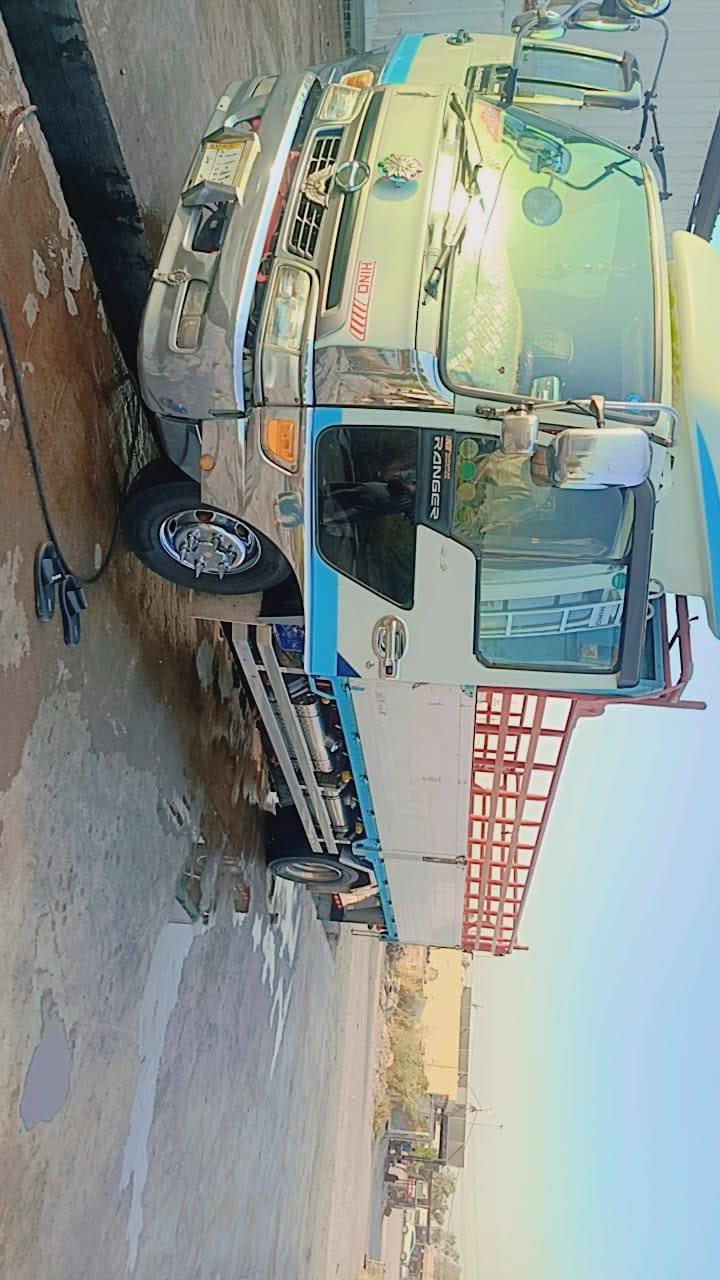 السلام عليكم هينو انكر لبيع ٦وربع بلادي *********** جاسم مكلف بنشر  خاص ماجوب
