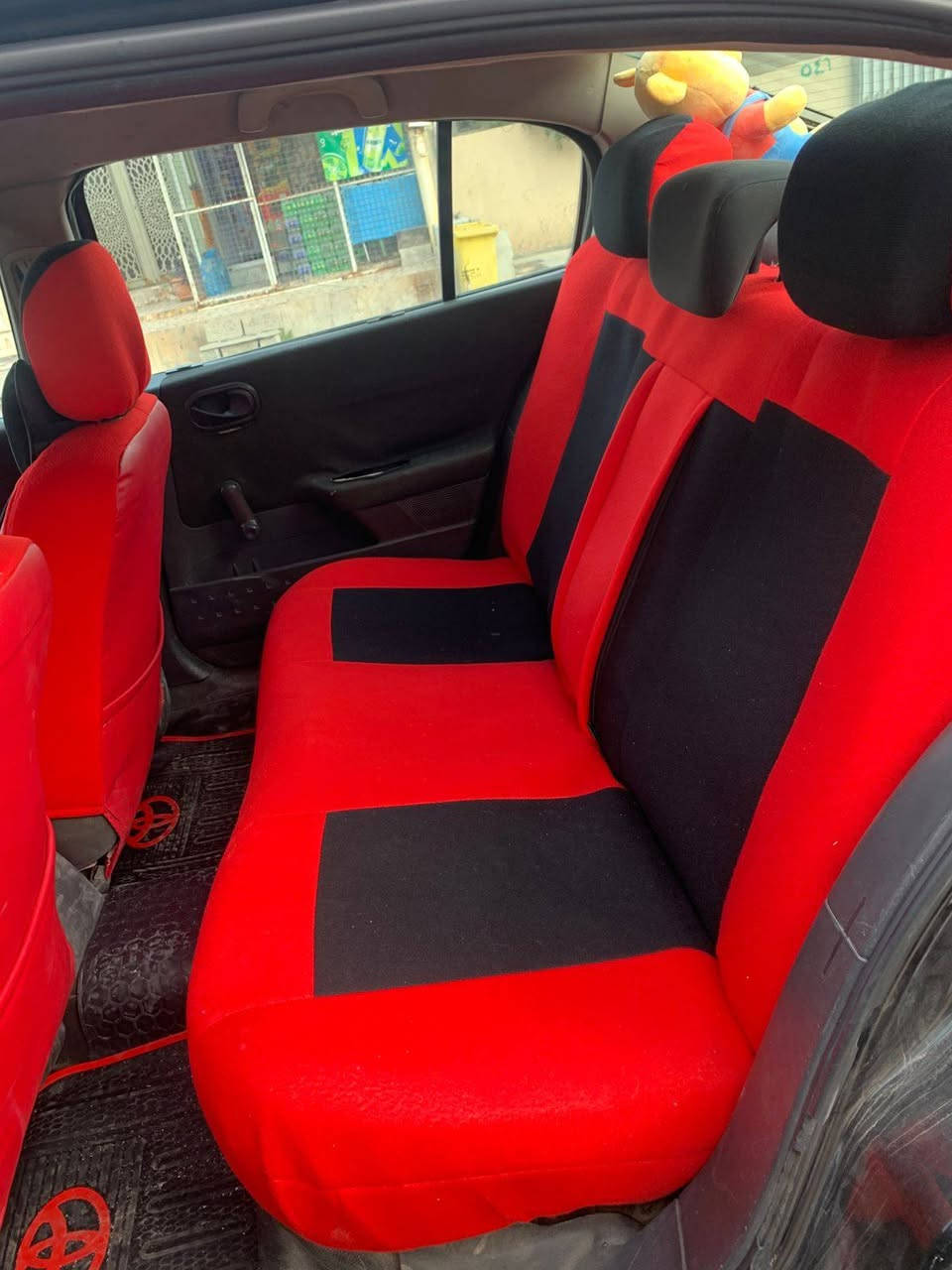 رينو الفين وخمسه للبيع تتفيه فول سياره ناقصها بس دفتر بانزين السياره بصمه بلادي السعر42بيها مجال قليل للستفسار اتصال ع رقم ***********
