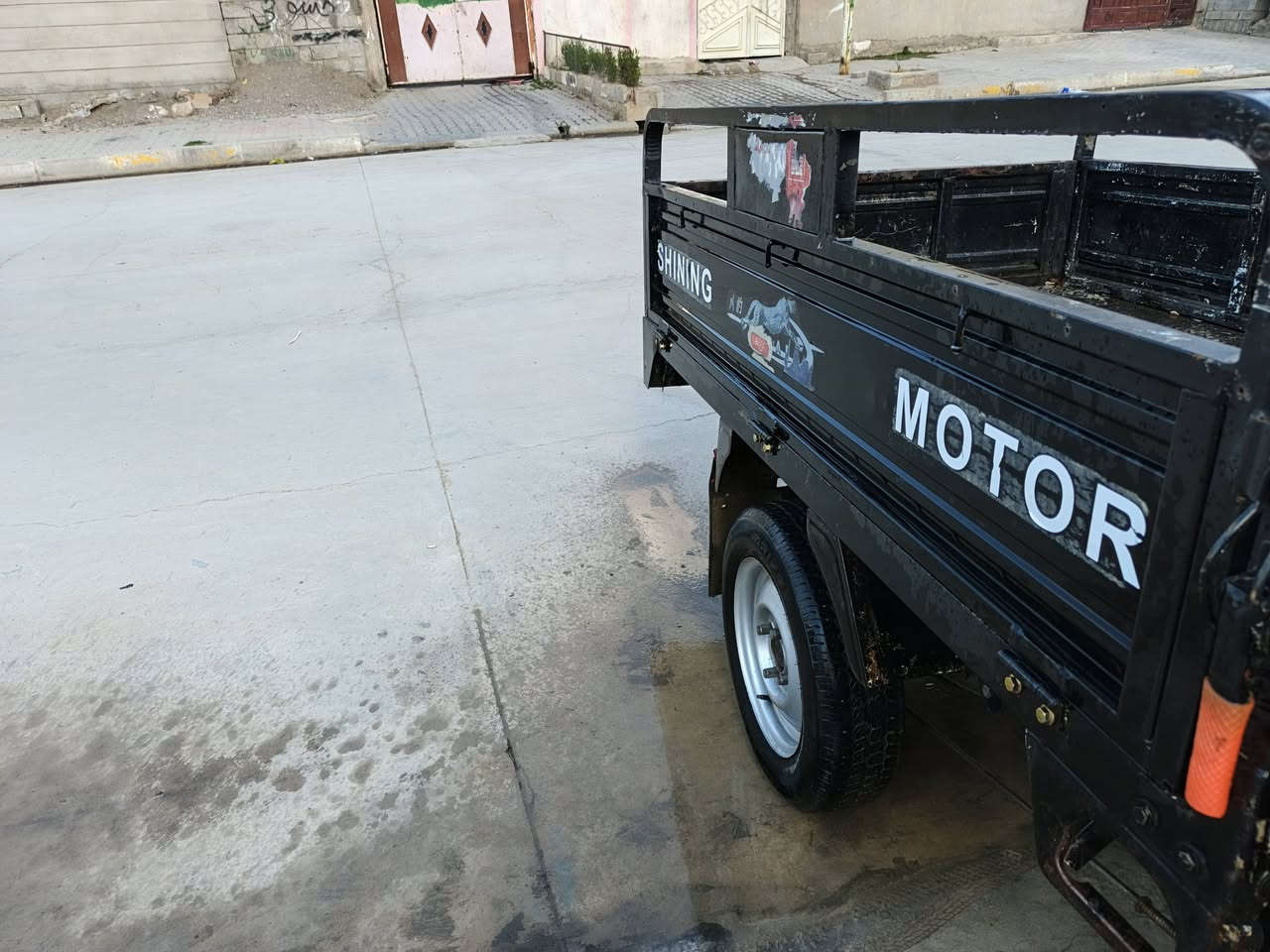 ستوته للبيع موديل 2020 شاخوان فحل عالي

ركبه شرط محرك شرط  كهربايات شغاله الكل 

سعرها مليون و 150 ... يرهم مراوس حسب الاتفاق

***********
