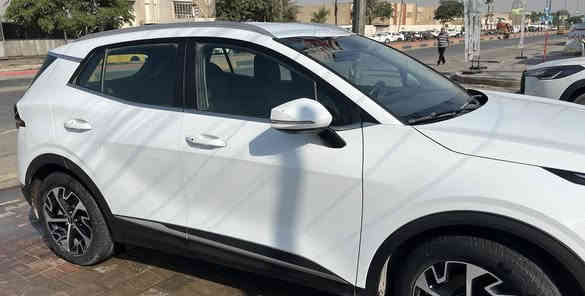 سبورتج 2022 خليجي 
مكفولة كفالة عامة من كلشي 
مواصفات السيارة 
بصمة + تشغيل عن بعد نقطة عمياء 
ويل كب حجم 18
فول تحكم ستيرن + شفتات بالستيرن 
شاشة ابل كار بلي و اندرويد اوتو 
 وحاسات خلفية 
محرك ٢.٠٠٠ 
تبريد شاشة 
اوتو هولد 
منافذ USP + tpc
رقم اربيل
الهزة بعدهة مخلصانة 
سيارة جاهزه ماشيه 50 الف 
ومدوشمة الكاعيات والسكمليات
السعر 210 وبيهة مجال
للاستفسار ***********
