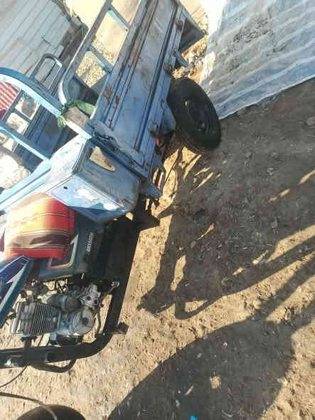 سلام عليكم للبيع ستؤتا مؤديل 20 جديده كلش مال جناي سعرها مليون قفل مكاني صؤيره ستفسر ***********
