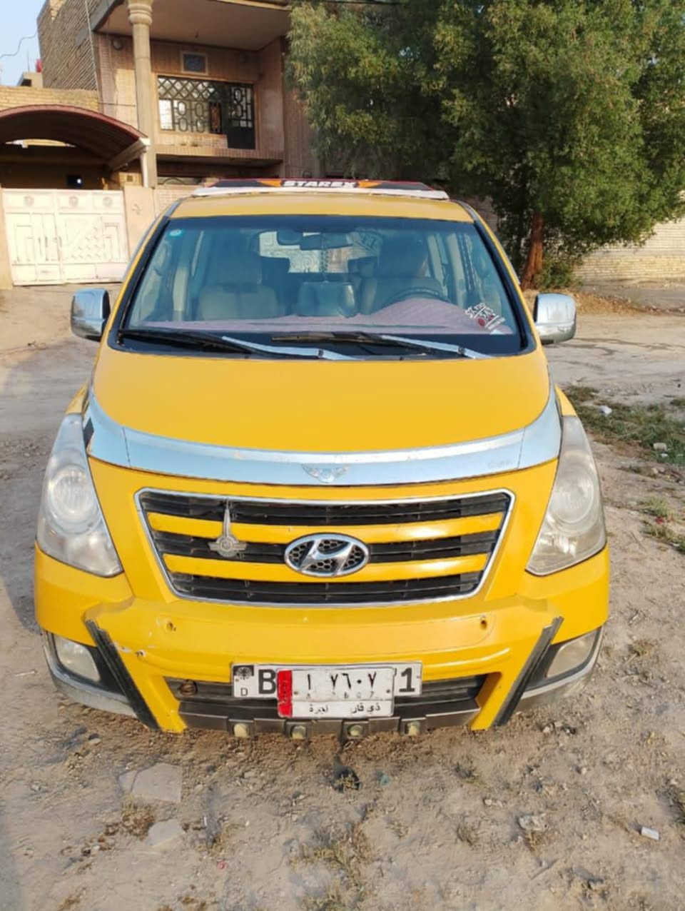 السلاام علايكم ستاركس للبيع موديل ١١ سيارة كفاله عامه  السعر  مكلف بل النشر. ***********
