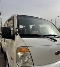 كيا حمل موديل 2011 سياره ع بلاد ماشيه 120الف 07826227887