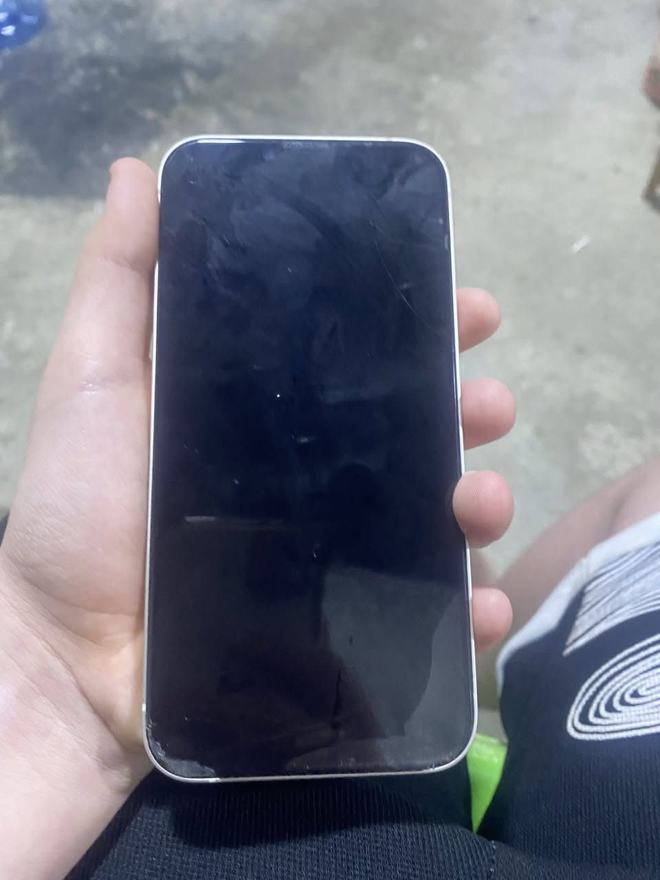 سلام عليكم للبيع ايفون 14 بلاص بطاري 81 ذاكره 128 شرط فحص جهاز نضيف اي عيب مابي سعره600


**إذا كنت صاحب هذا الإعلان وتريد حذفه لأي سبب، رجاءا أرسل رسالة إلى الدعم الفني**