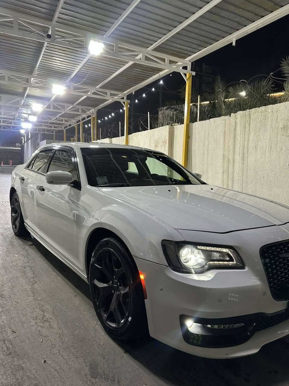 السلام عليكم من رخصت الأدمن
اوباما كلايسار 2016م وارد خليجي شركة هارلم مكفولة 
كفالة عمة عدة الدعامية المامية مبدلة عامة 300s
فول مواصفات لمتد السبارة بسمي تحويل مباشر 
مكينة 3600.V6توويل
ماشية  170الف كم
رقم اربيل الدولي الجديد 
حساس امامي خلفي وحساس اطارات 
رادار جانبي اشاير بلمري 
تحكم بلكشن دمام بلصندوك 
كشنات حضن ومساج
بنرامة كشنات تدفة تبريد  اسود ملكي 
خزن ميموري بردة خلفية كاسات حار بارد 
شاشة جبيرة سماعات سستم بيتس 
دمام بلصندوك 
تشغيل عن بعد دخول ذكي 
كامرة دوار محدد سرعة 
حدادية صدر  امامي خلفي جديدة مكينة كير مكفولة 
وباقي المواصفات معروفة  
السهر 255
الهاتف ***********
مكان سماوة
