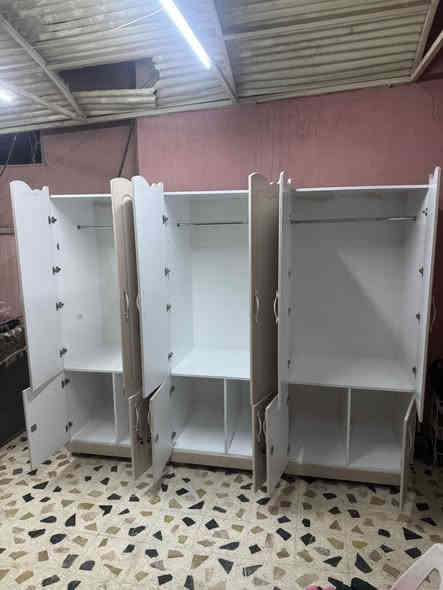 كنتور 6 ابواب 3 قطع خشب MDF
السعر 340 الف

عنوان اربيل بختياري

***********  /***********/***********
