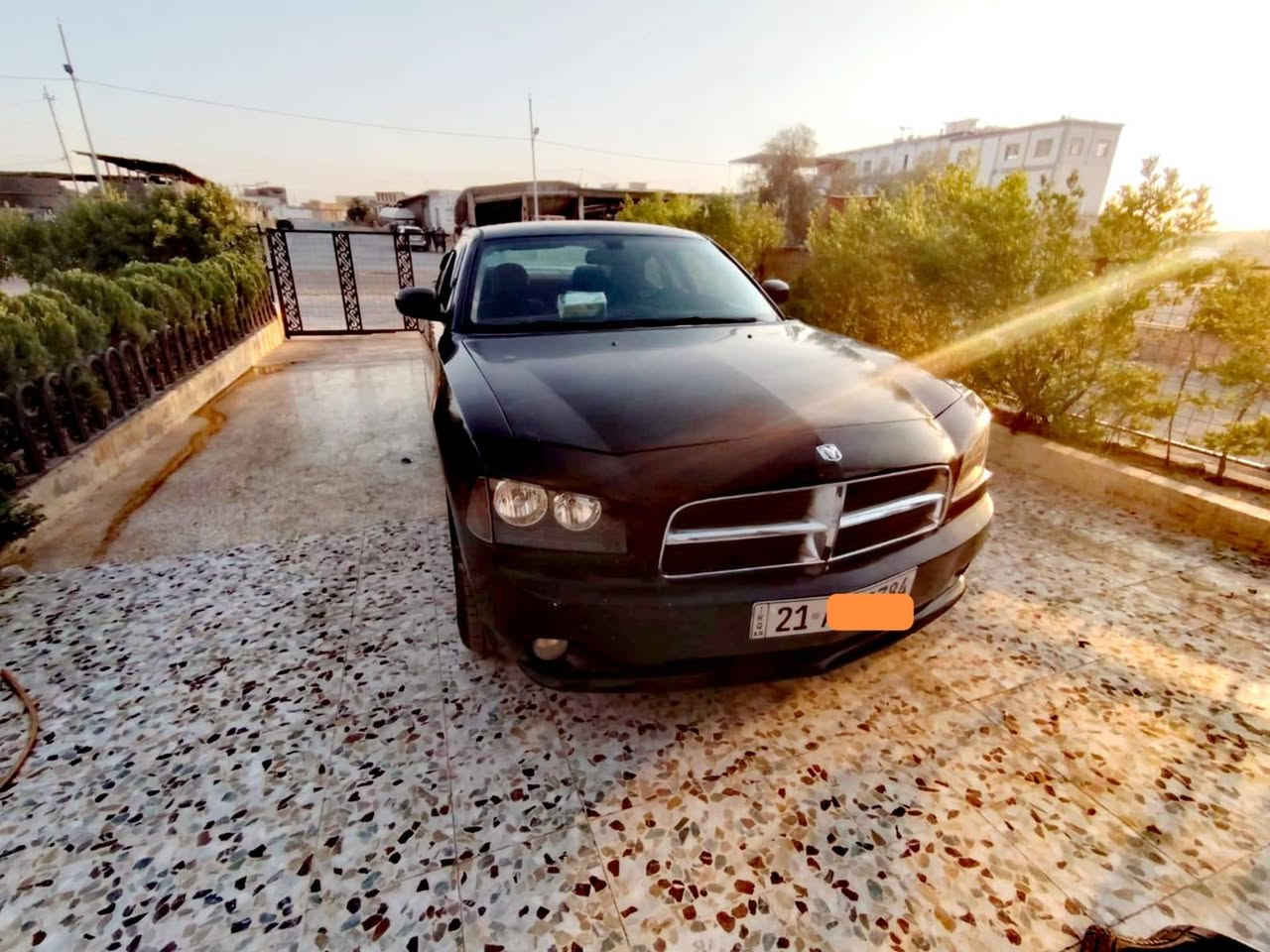 جارجر 2010 sxt
محرك 3500 أصل . سيارة نضيفه مامشتغله خط ماشية 164 محرك كير اكسن شرط 
ضرر بوند مرشوش والجاملغ اليمين بدون دواخل 
بيع أو مراوس 
***********
