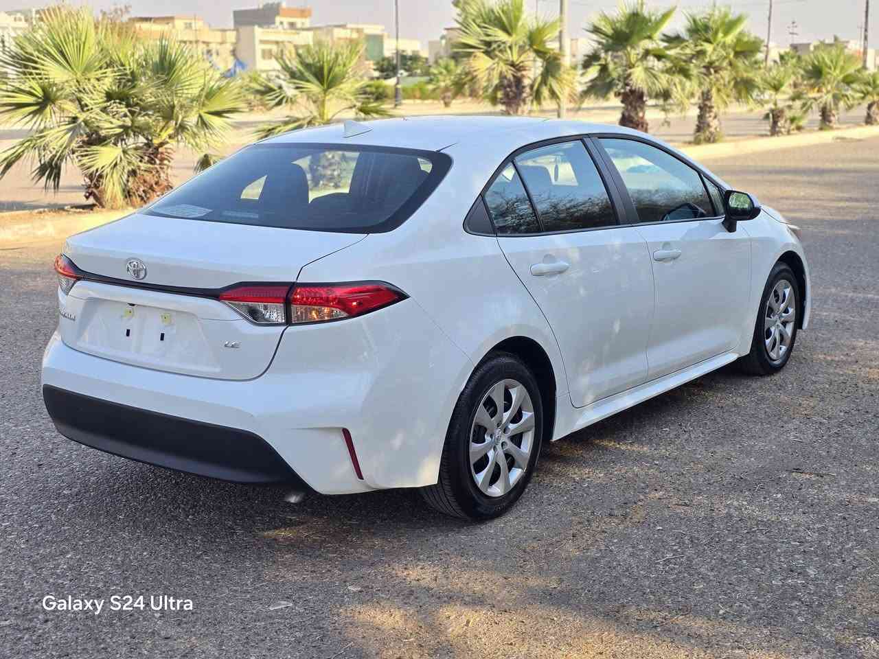 كورلا وارد امريكي 2026 LE
ماشي 2 الف فقط اخت الزيرو 
راس البونيد بيها شوية صبغ
بدون دواخل  ارباك راجع بلادي 
يترقم / اربيل او سليمانية 
مكانها كركوك / معرض ديار بكر 
***********
