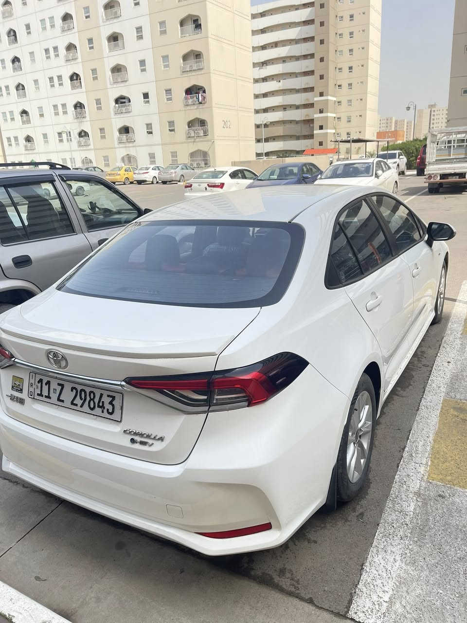 السلام عليكم ورحمة الله وبركاته
تويوتا كورولا هايبرد الشكل الخليجي

✅ الموديل  2024 

✅ سعة المحرك 1,8L

✅ مرتبط بناقل حركة أوتوماتيكي 

✅ عدد AIR BAG 8

✅كراسي كهرباء 

✅سبايدر على الجنطه 

✅ لايت زينون + LED

✅ حجم الاطار 205/55R16 

✅ ويل كب 16

✅ مفتاح التشغيل بصمة

✅ دشبول ديجيتال 

✅ شاشة اصلية

✅ كاميرا دواره 

✅ المقاعد جلد احمر واسود

✅ تتسع المقصورة ل 5 ركاب

✅ مثبت السرعة Cruise

✅ تحديد المسار

✅ المودات والأوامر الصوتية

✅ فحص أنظمة السيارة 

✅ حساسات ضغط اطارات 

✅ تبريد شاشة

✅ قطعتين تبريد

✅ هاند بريك بصمة

✅ نظام مانع الانزلاق 

✅ا ISOFIX    ايزو فكس

✅ اوتو هولد Auto Hold 

✅ اشارة في المرايا الجانبية

✅ مخرج منفذ الطاقة

✅ ا  Bluetooth 

✅ تطعيم الدواخل ألمنيوم

✅ أبل كار بلاي CarLife+

السياره حلوه مرتبه عليها عازل حراري أصلي 

السيارة ماشيه 10الاف

بغداد بسماية 

السعر 23 مليون 

***********
