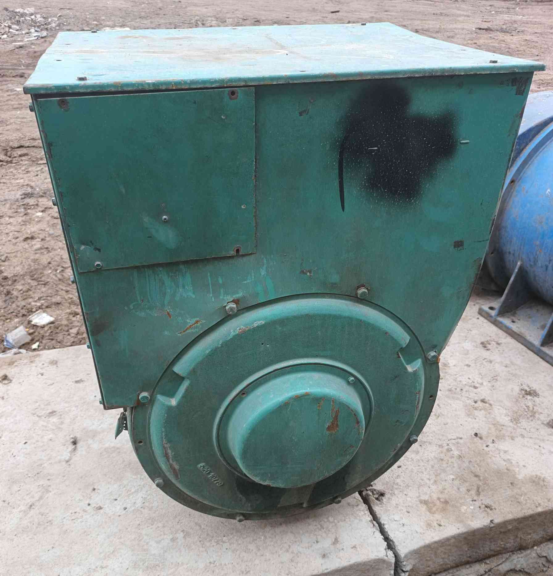 السلام عليكم راس توليداسلام فور 500كيفي ملفوف بل اامارات 
شرط الشقل السعر35 ورقه اوبي مجال مكاني بغداد
 ***********  /***********
