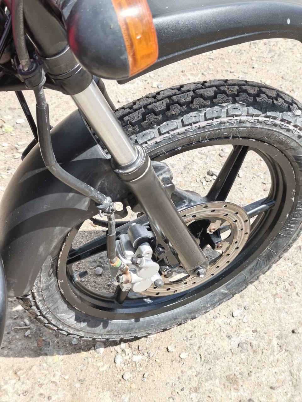 السلام عليكم  بوكسر 22 اوراقها كامله كمرك مدفوع شرط الترقيم  بمليون 400     مفتوحه مره بستم ورنكات فقط الله شاهد والباقي كفاله  ***********.وكيلها  شاكر بلمجر  كهربائيات كلها شغاله  «» عنوانها  ميسان»» الكحلاء
