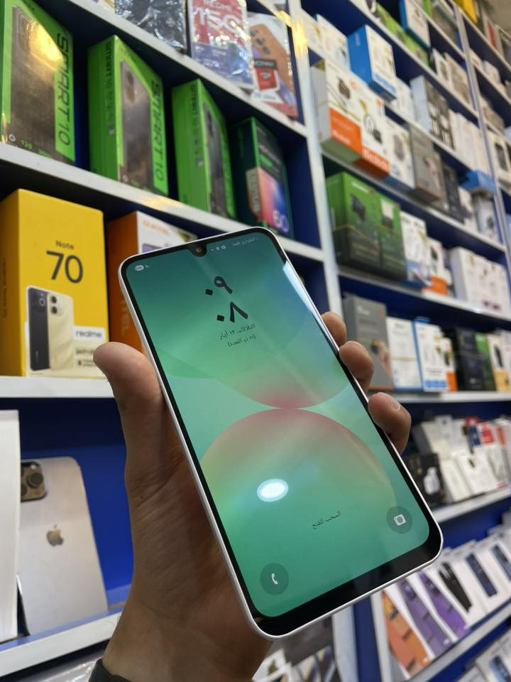 جهاز سامسونك نضيف جدا 
A26 
سعره 250 وبي مجال للشراي 
الاستفسار عل هذا رقم
0770 306 1181
