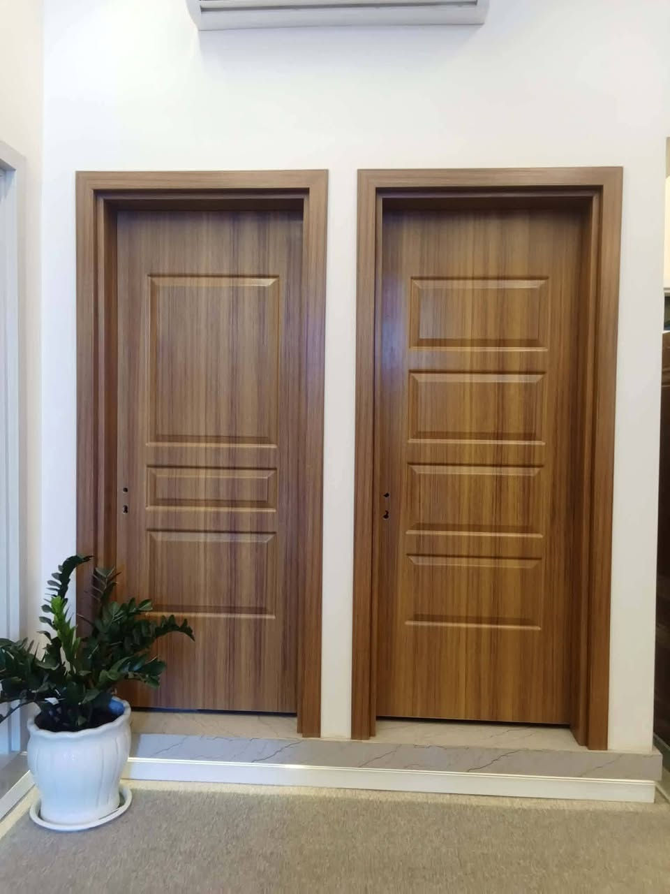 معرض الامير
🚪 أبواب تركيه  وضمان! ✨

نقدم لكم أحدث الأبواب المودرن بتصاميم عصرية (كما في الصور).

الميزات:

• تصميم حديث وجودة عاليه

• متانة وضمان على المنتج

• تركيب احترافي مع كادر تثبيت مختص

جهز منزلك بأفضل الأبواب

ملاحظه!! الاسعار حسب القياس العنوان المعرض  القائم ناحية الكرابله قرب الشقق

للطلب والاستفسار ، تواصل معنا الآن

📞 ***********  /  ‏‪***********‬‏
