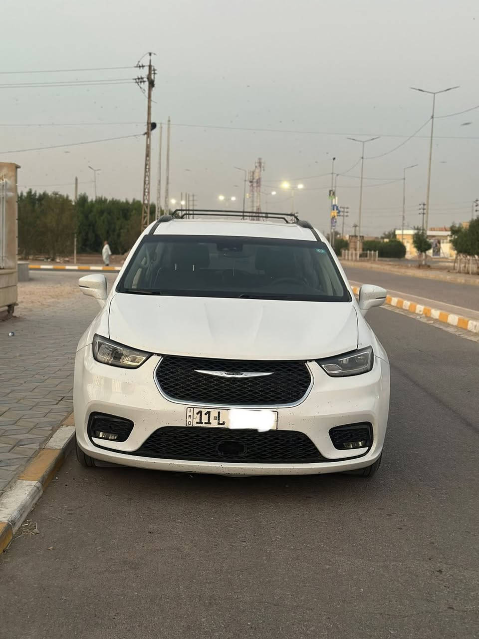 السلام عليكم 
باسفكه مديل 2022
وارد كندي حادث بجم 
مواصفات نص فول 
جاملغ الخلفي بي كلير من كندا 
سياره جاهزه اي نقص ما بيعا 
رقمي :***********
