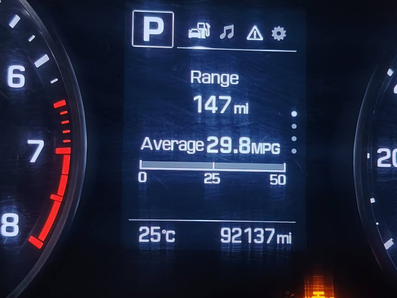 النترا 2018 وارد امريكي
محرك 2000 دوش مكفول 
كير AT مكفول
تبريد ثلج ❄️
ثلاث وضعيات قيادة سبورت وايكو وعادي
فتحة سقف
تدفئة مقاعد
مثبت سرعة
فول تحكم ستيرن
شاشة كار بلي بلادية
صدر جاهز
غرفة نظيفة لون رصاصي
حادثها وقطع الصبغ بالسونار مع الصور👇 
رقم اربيل بأسمي سنوية غير منتهية
السعر 9500 دولار (95 ورقة) وبيها مجال
للتواصل / *********** واتساب
المكان / بغداد - الكرخ- الطوبجي
