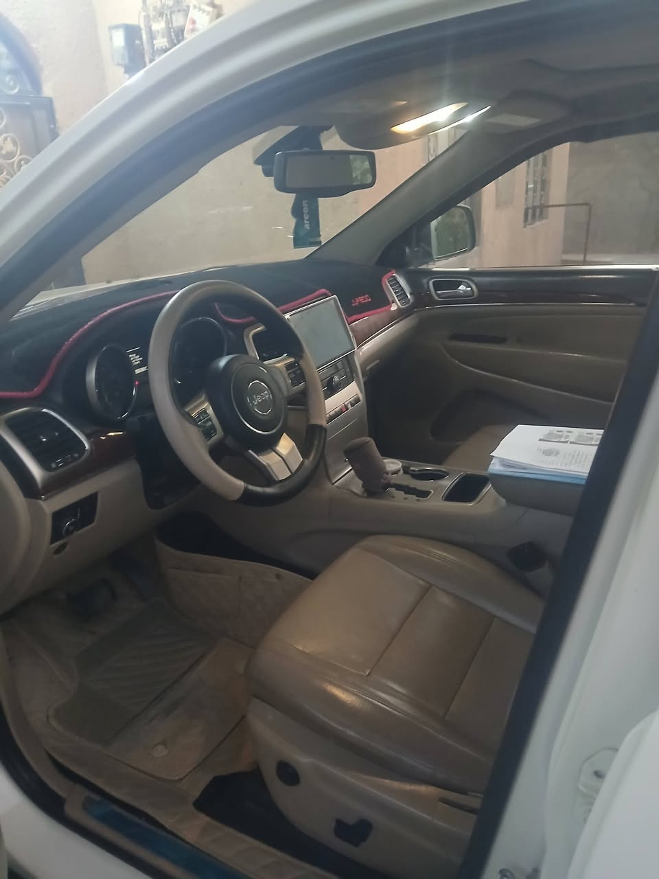 جيب للبيع ٢٠١١ فول بيها بس بارد الباب ورا سايق رقم *********** عنوان تكريت القادسيه
