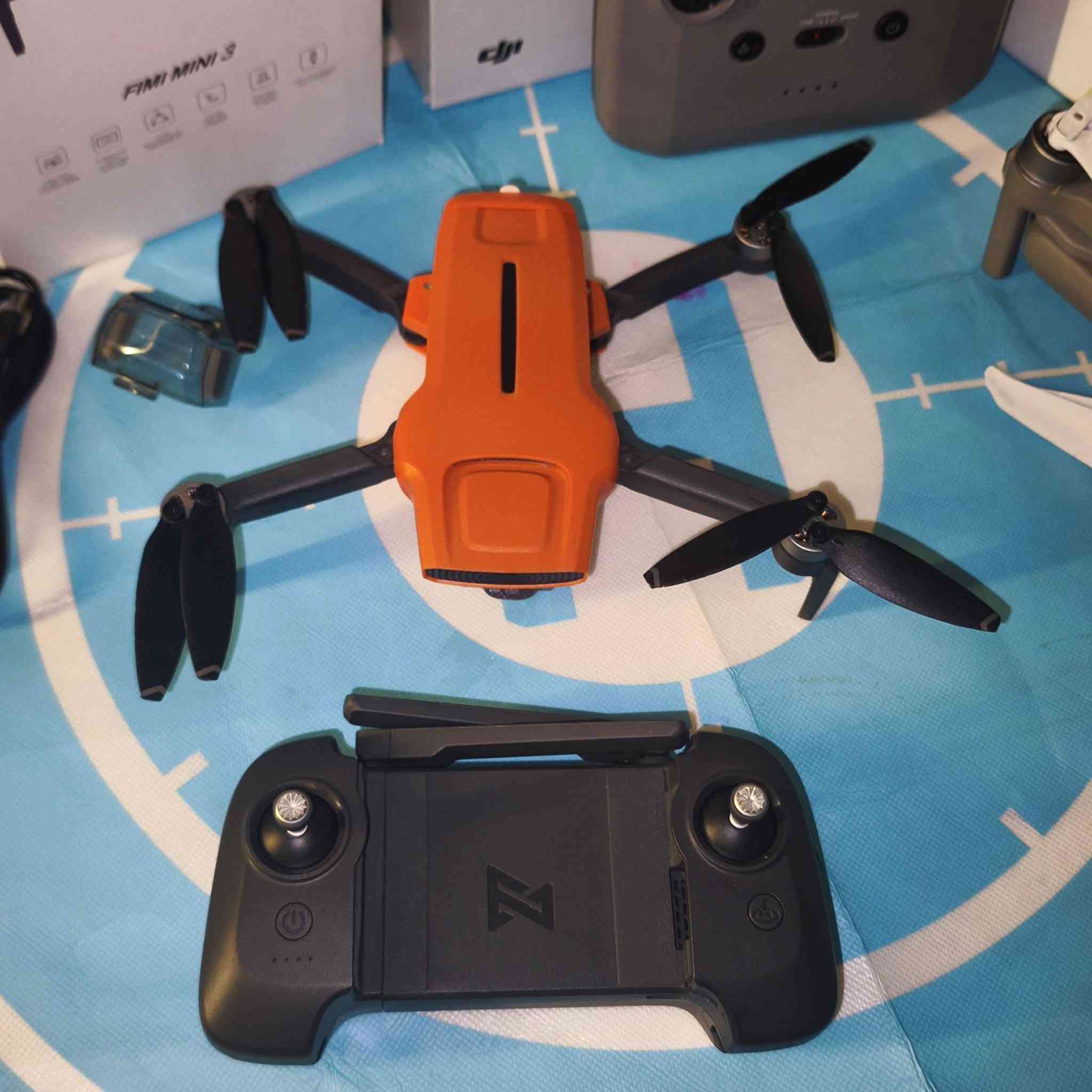 درون fimi mini 3. نضيف 100 بل 💯 
درون بطارية وحدة  كاميرة مالهو 48 ميكابيكسل. 4 ك 60 اطار.  Zoom مالهو 12 x👇 موجود تصوير جوه 👇
  📌🚕  توصيل فقط كركوك 📌موجود فقط 
🌐(((سعر درون 330 الف  )))  بي مجال 🌐للحجز عل واتساب *********** 📞👑
