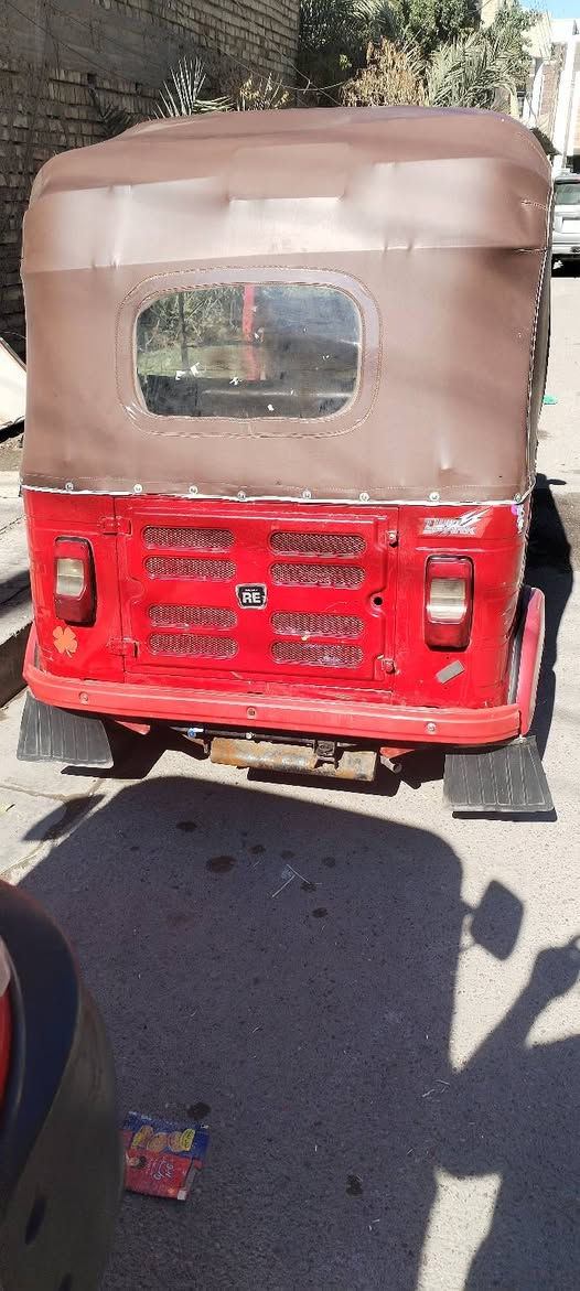 تكتك موديل 2018 شهر 12
رقم وسنويه تحويل ثاني يوم
العلوان بغداد حي العامل
سعر 5 وبيها مجال

***********
فقط واتساب
