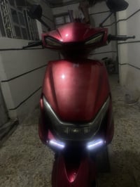 دراجه شحن لبيع حلوه ونضيفه قبل رمضان بيومين مدله بطاريات 🔋 يعني جديده ...