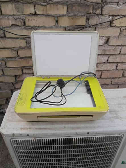 غراض للبيع مكاني مدينة الصدر رقم ***********
