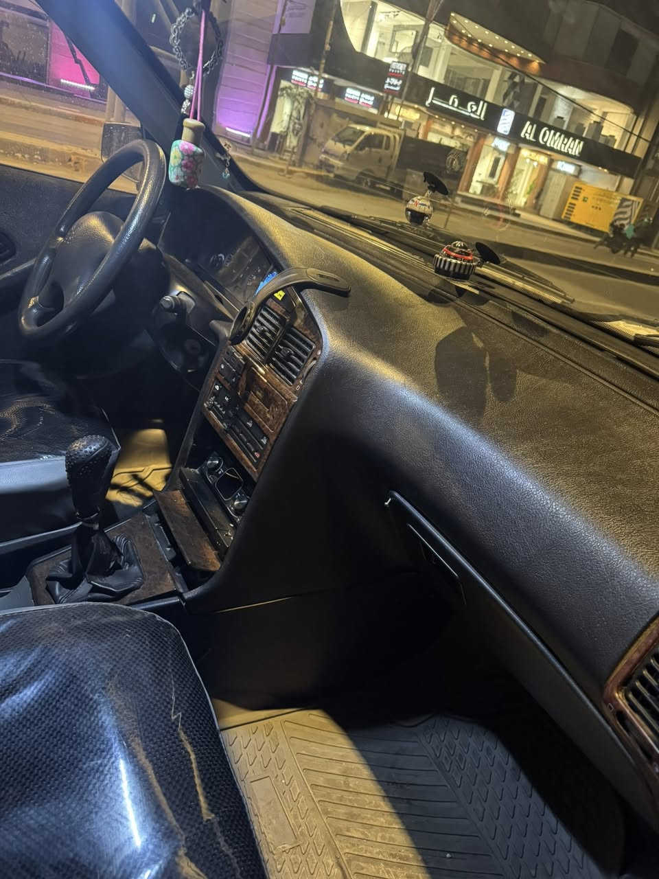 سلام عليكم بيجو باوص موديل10 بيه ضربه بل جاملغات الخلفيه سياره خير من الله تبريد شغال كهربايات شغاله تحويل كبل يحولك راعيه السعر32 بيه مجال حك جيه ***********
