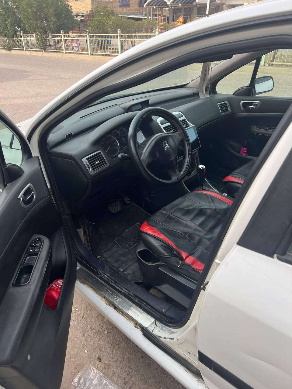 بيجو 307 موديل ٢٠٠٥ نظيفه مكفوله مكانه ميسان رقم بغداد للبيع


**إذا كنت صاحب هذا الإعلان وتريد حذفه لأي سبب، رجاءا أرسل رسالة إلى الدعم الفني**