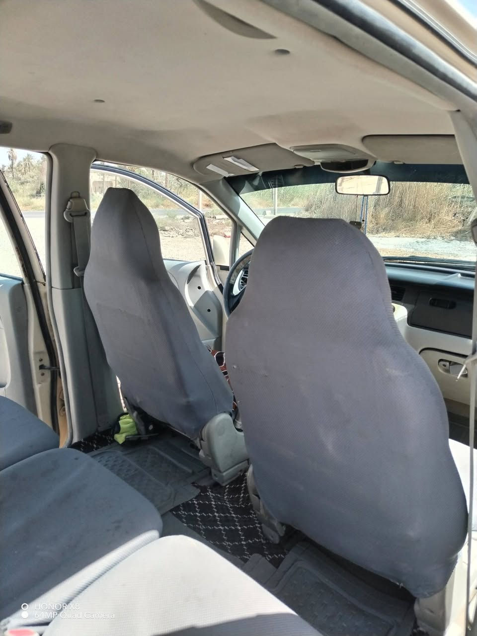 السلام عليكم ترانجيت 2006 مكينه ٦ ٢٧٠٠ كير ومحرك جدد لا بخار ولا دخان ولا تنقيص دهن مصبوغه عام جماليه بدون حادث  تبريد قطعتين تخم تاير جديد
سنويه صاقطه مسؤل بالمداور راعيها بالحله
رقم بغداد... ب٧٨. وبيها مجال مكان السياره ديوانيه
***********
