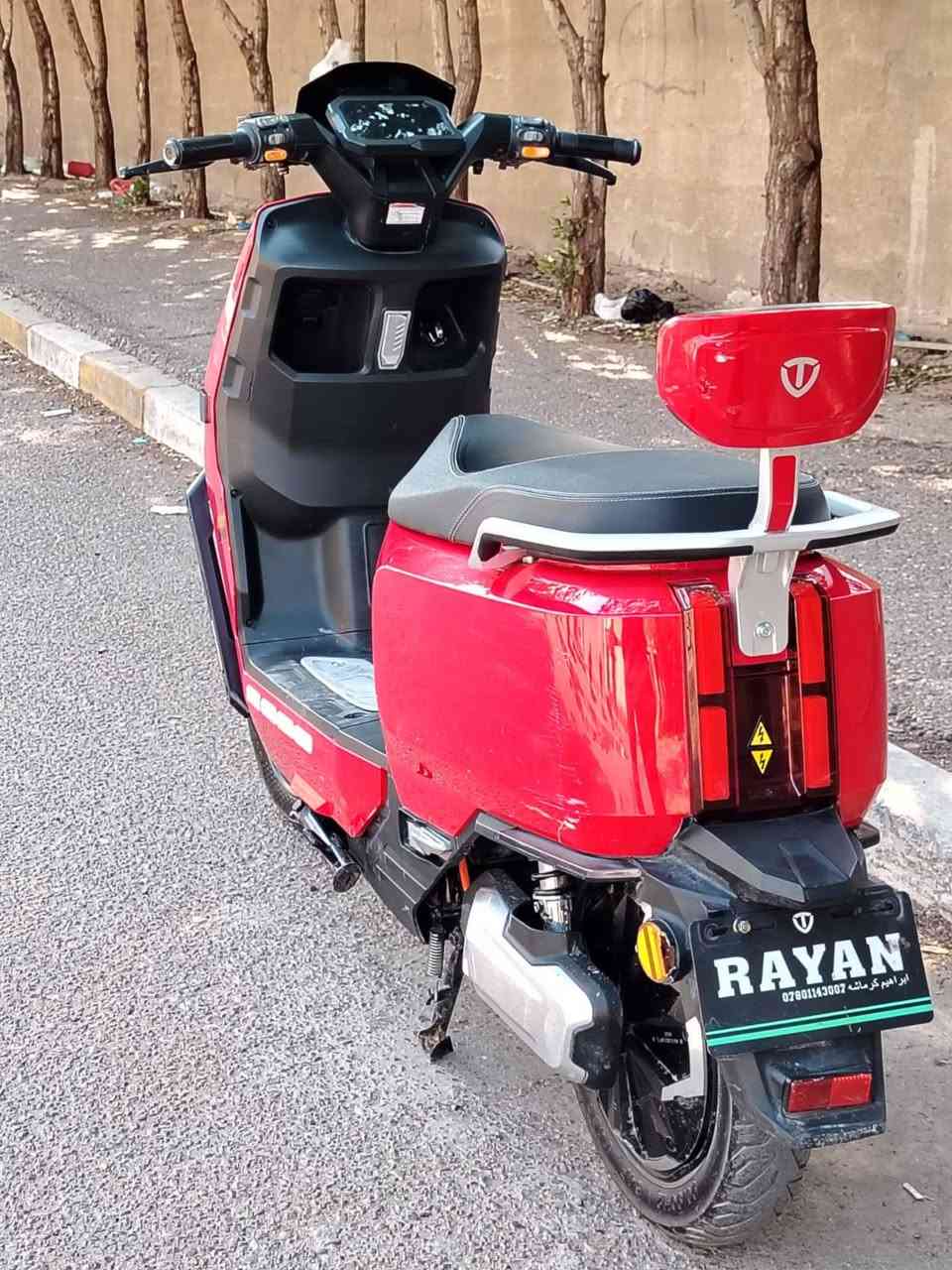 السلام عليكم
دراجة ريان وحش الكون موديل 2025 
6 بطاريات مسطرة 38 امبير دراجة نضيفر وصل الشراء موجود بشهر 7 مواصفات معروفة مثبت سرعة 
و P باركنك و R ترجع عل بگ مرايات موجودة
 و غراضهة كاملة كتلوك و ملسقات و شاحنة 
 اصلية سرعتهة 75 حقيقي « سعر 850 » 
مكاني بغداد حي العامل ***********
