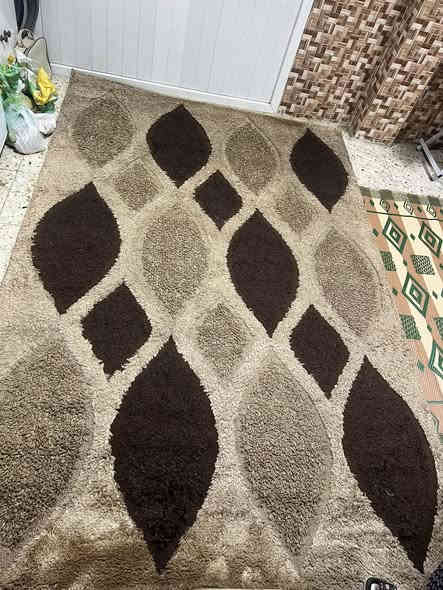 للبيع كمبار جديد ممستعمل قياس 3 في 4 ونص السعر 90 ويه المدة
زوالي عدد 2 يتشابهن قياس 2 في 3 السعر 75
مدة عدد 2 قياس 1 في 3 السعر 50
مدة جديدة قياس طول4 متر و40 وعرض 1 متر و 20 اللاتصال  مكان الأعظمية ***********
