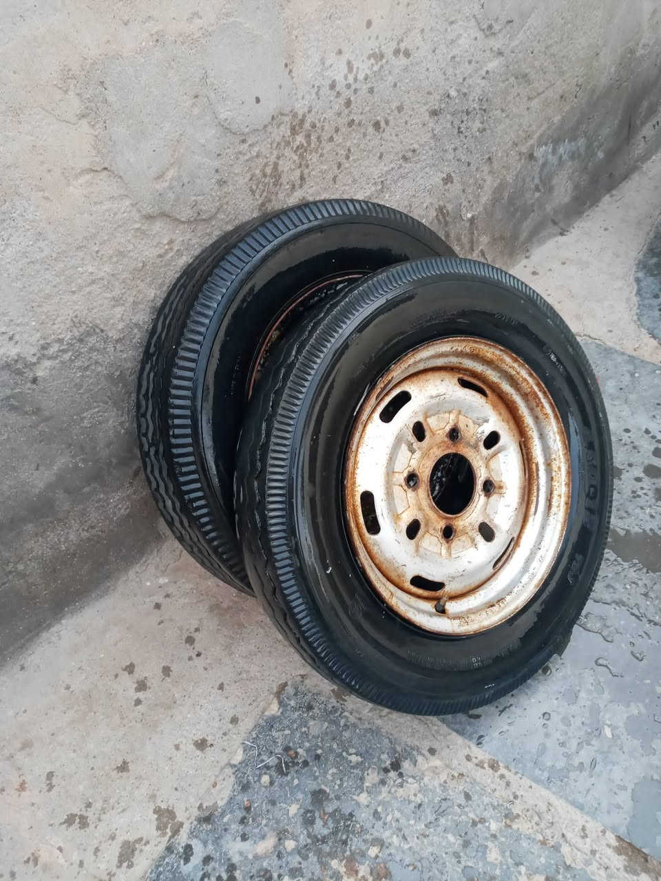 سلام عليكم  ويالة ستوتة البيع مكان ذي قار شطرة رقم ***********
