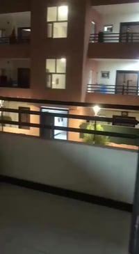 ريحانة بسماية • ١٤٢م • ٣نوم