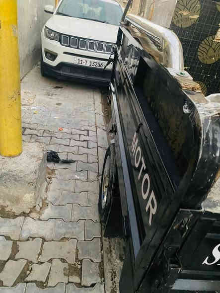 السلام عليكم ستوته للبيع موديل 2023صقر أصولي تسجل السعر 2200وبيه مجال المكان مدينة الصدر الاتصال ***********
