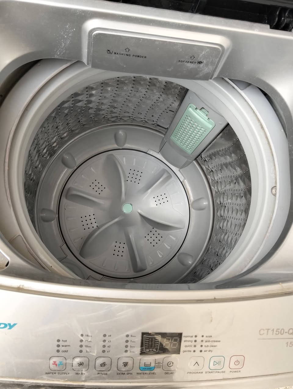 سلام عليكم لبيع الي يريد غراض رسلني وتساب رقمي ***********
