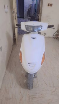 فراشة • نضيفه • تحتاج باتري