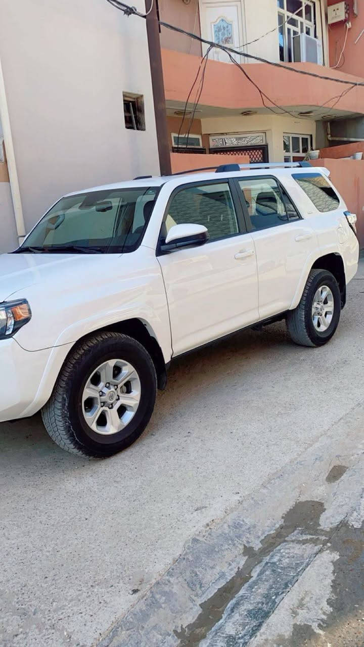 السلام عليكم فور رنر بيضة ٢٢ بيها جاملغ وبنيد ٥راكب توويل مرقم بغداد ٢٨٠ للاتصال ***********
