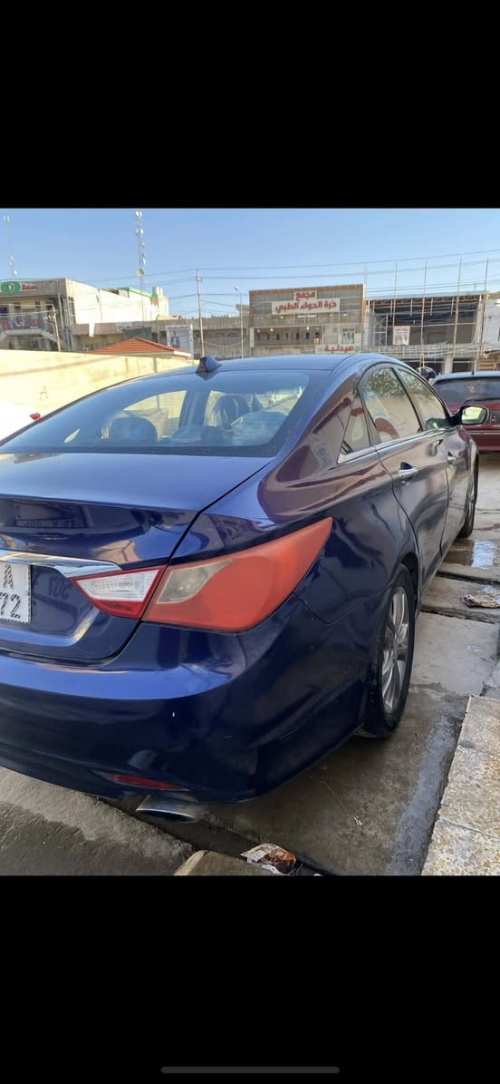 السلام عليكم 
سوناتا 2011 فووول مواصفات  وارد امريكي  ضرره صفحه بدون تكم اثر شضايه  مصلحه على كد الشضيه   محرك كير شرط. باسمي هزه جديده  الاتصال  

***********
***********
