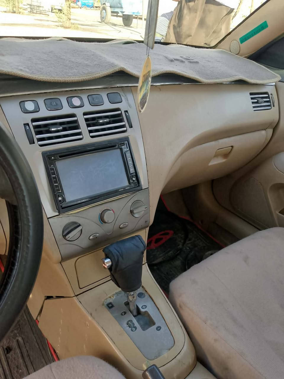 شيري اي فايف لبيع سياره حلوة كاعده نظيفه رقم بغداد مشروع وطني سعر 38بيه مجال قليل الطيبين سنويه الحد 28رقم الهاتف.***********
