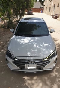 النترا خليجي 2019 فول مواصفات  فتحة بصمة جلد كامره شاشة جبيرة  جنطة كه...
