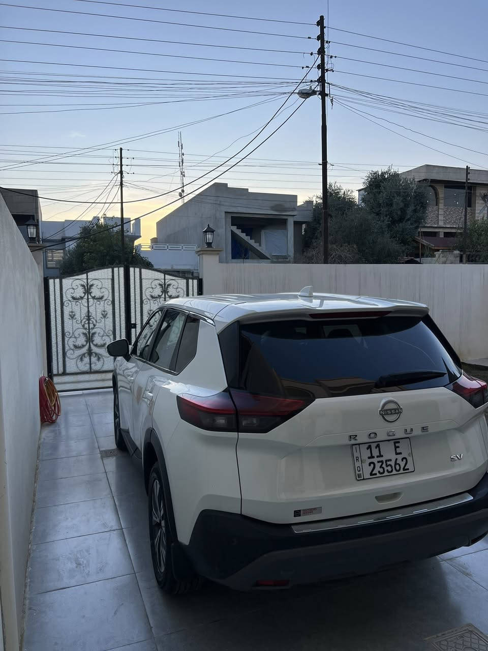 سلام عليكم نيسان روج موديل 23 وارد امريكي بجم كبس حياه سعيده بلنيسان ماشيه 23 الف بيها بابين صبغ سياره جدديه لوك سنت مابيها مصرف وعلى ايدي 
رقم بغداد بسمي فئه sv
بصمه 
تشغيل عن بعد
تحديدمسار
حساس خلفي
رادارامامي 
رادارخلفي 
رادارجوانب 
اقتصاديه بلوقودوبلطرق الخارجيه نشطه جدآالسعر165 بلاش ولله لهيج نضافه وحادث موبجم للستفساراكثر***********
