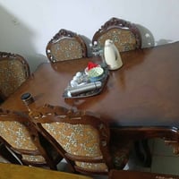 ميز طعام • ٨ كراسي • أربيل