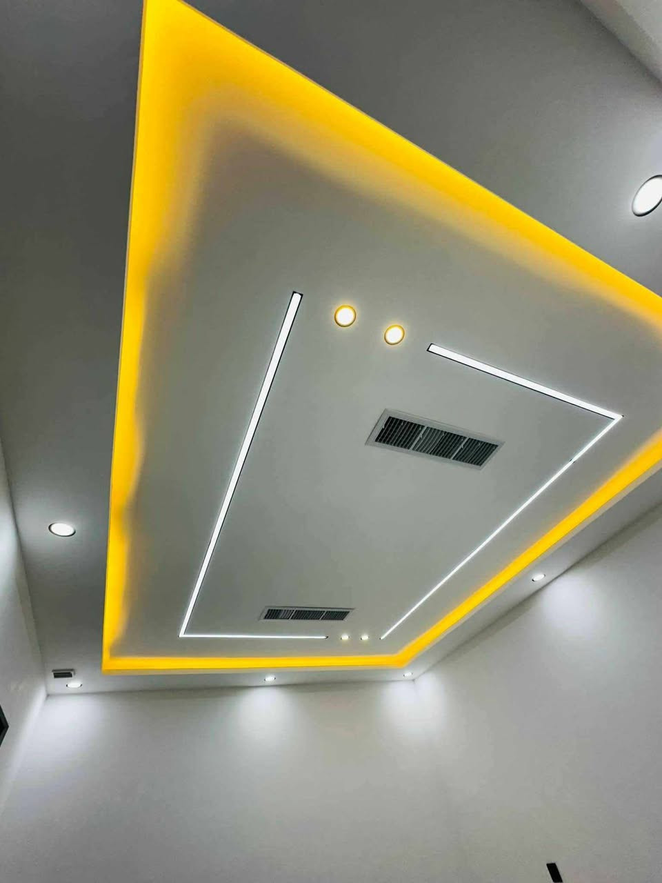 #نعمل على #كافة #انواع #الديكورات الجبس مبورد. #والصبغ #والسقوف الثانويه #وبديل الخشب #والرخام‏‪  #أستفسار #الرقم #علخاص  #موصل ممكن تعليق بتم ولكم الأجر


**إذا كنت صاحب هذا الإعلان وتريد حذفه لأي سبب، رجاءا أرسل رسالة إلى الدعم الفني**